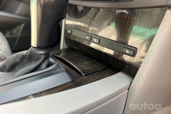 BMW 5 Series E60/E61 Sedan