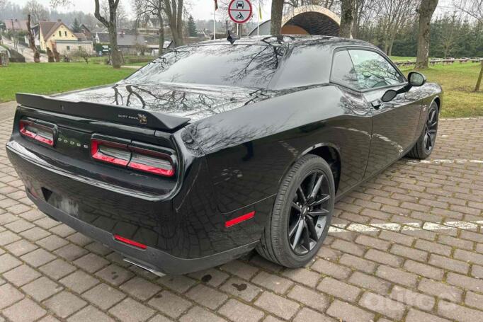 Dodge Challenger 3 generation [2th restyling] Coupe