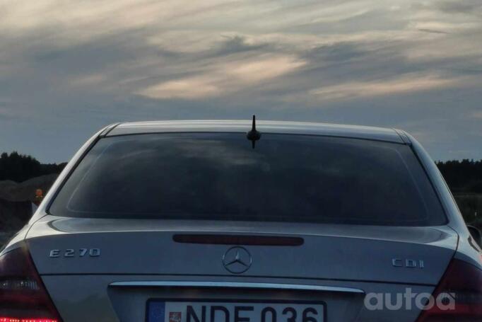 Mercedes-Benz E-Class W211 Sedan