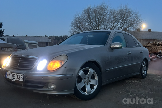 Mercedes-Benz E-Class W211 Sedan