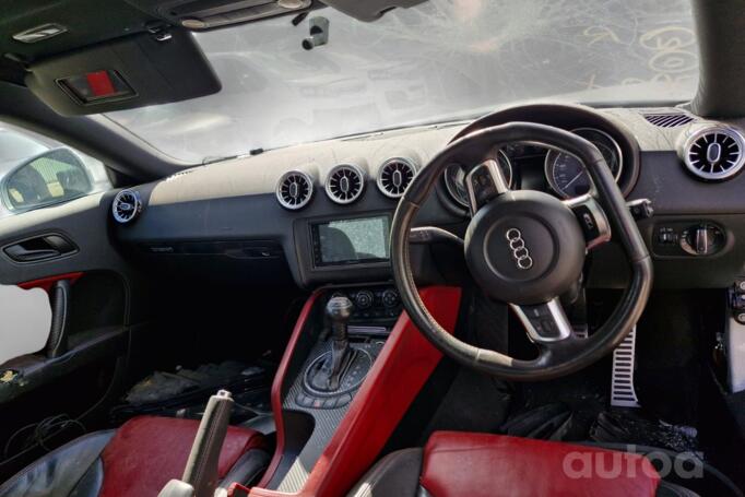 Audi TTS 8J