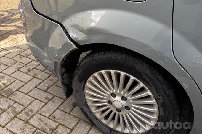Ford Mondeo 3 generation [restyling] Sedan