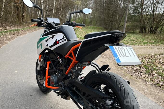 KTM Duke
