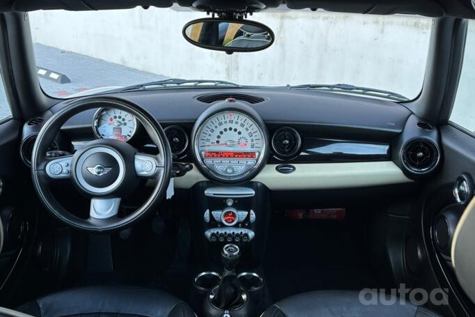 Mini Cooper R56 Hatchback