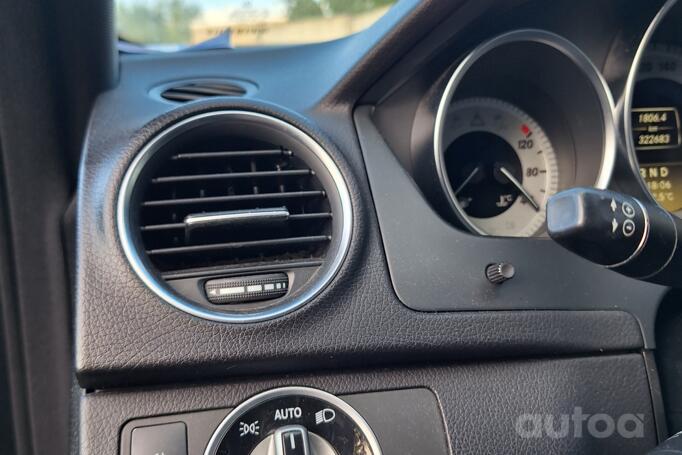 Mercedes-Benz C-Class W204/S204 wagon 5-doors