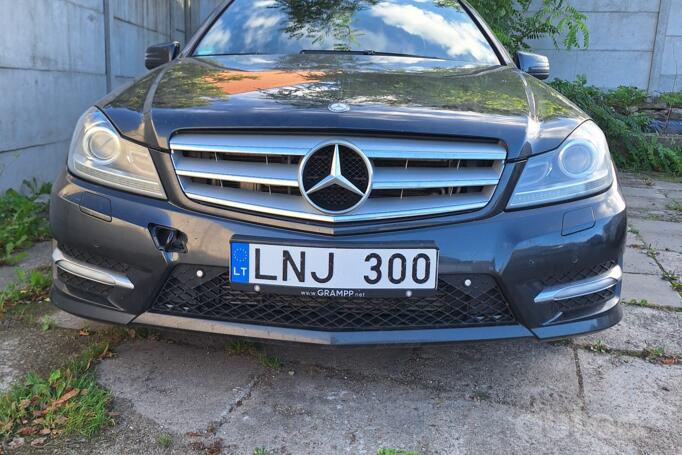 Mercedes-Benz C-Class W204/S204 wagon 5-doors
