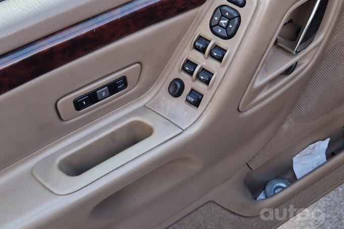 Jeep Grand Cherokee WJ SUV