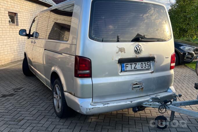 Volkswagen Transporter T5 Minivan 4-doors