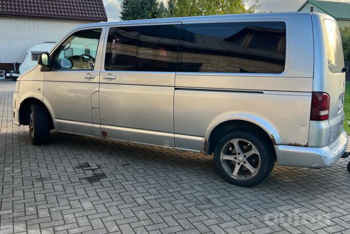 Volkswagen Transporter T5 Minivan 4-doors
