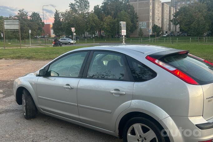 Ford Focus 2 generation Hatchback 5-doors
