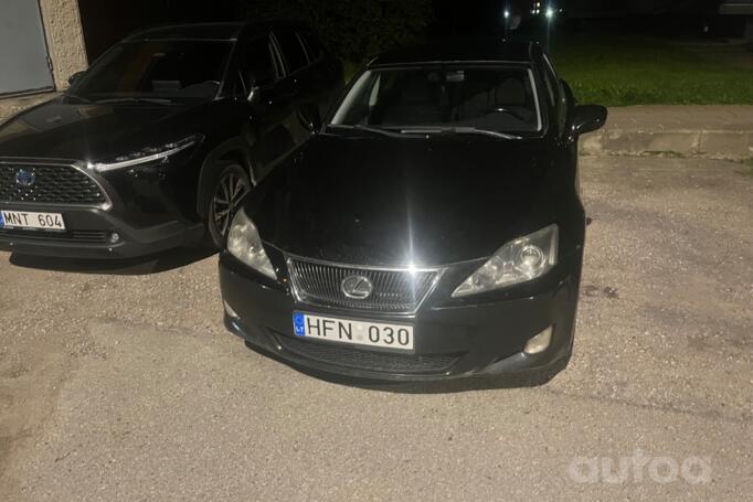 Lexus IS XE20 Sedan 4-doors