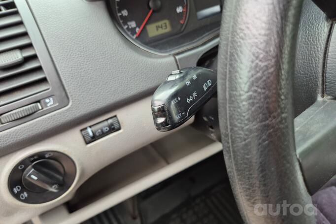 Volkswagen Polo 4 generation Hatchback 5-doors
