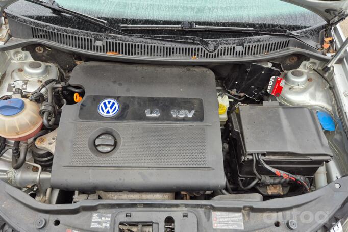 Volkswagen Polo 4 generation Hatchback 5-doors