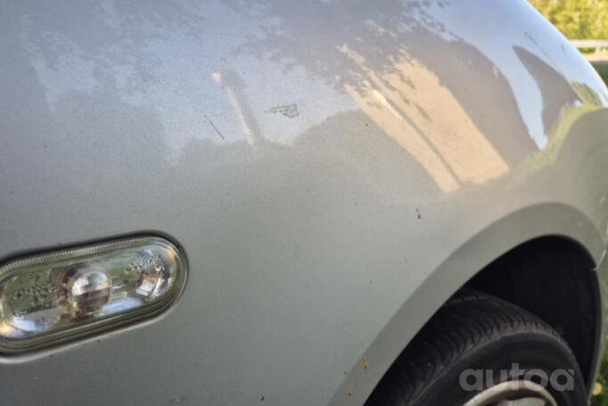 Volkswagen Polo 4 generation Hatchback 5-doors
