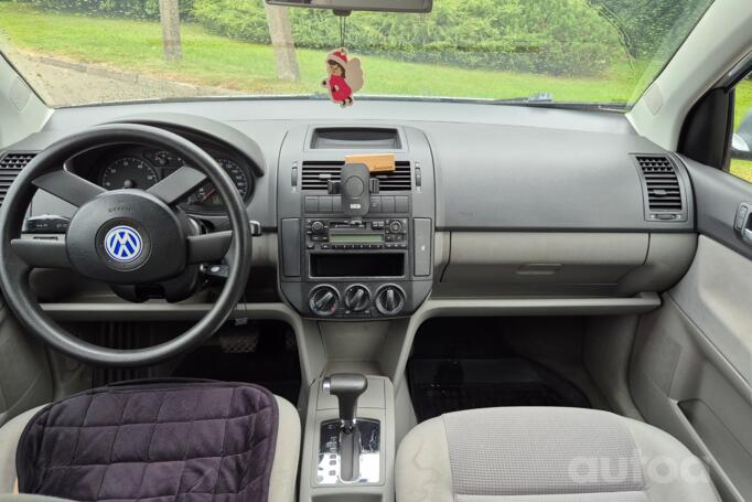Volkswagen Polo 4 generation Hatchback 5-doors