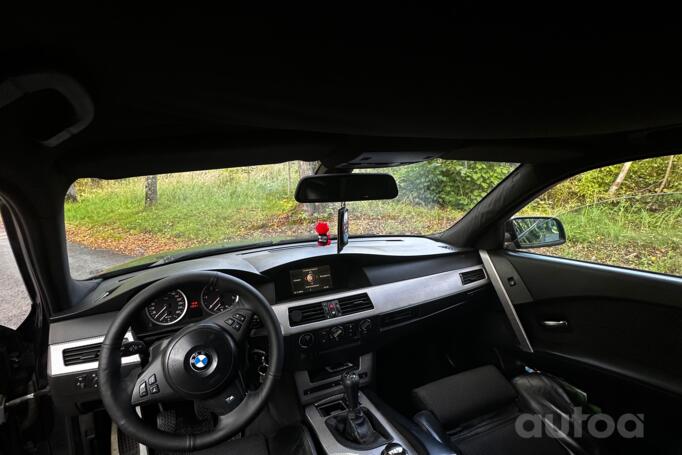 BMW 5 Series E60/E61 Sedan