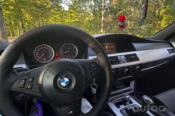 BMW 5 Series E60/E61 Sedan