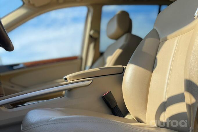 Mercedes-Benz GL-Class X164 SUV