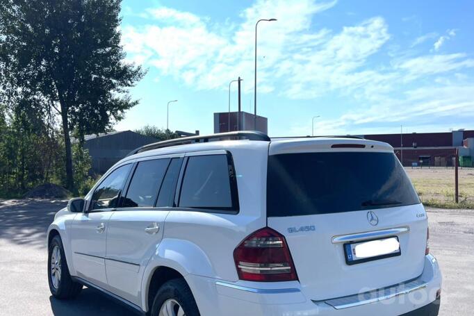 Mercedes-Benz GL-Class X164 SUV