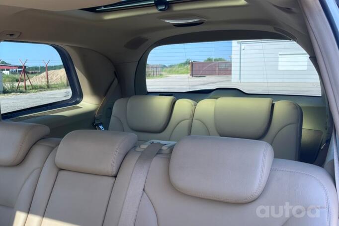Mercedes-Benz GL-Class X164 SUV