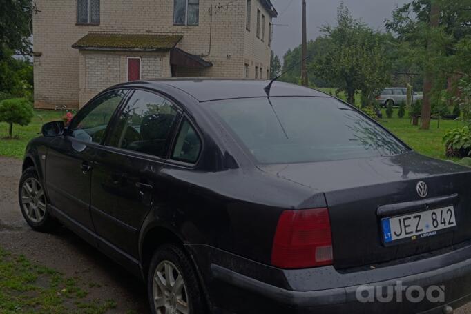 Volkswagen Passat B5 Sedan 4-doors