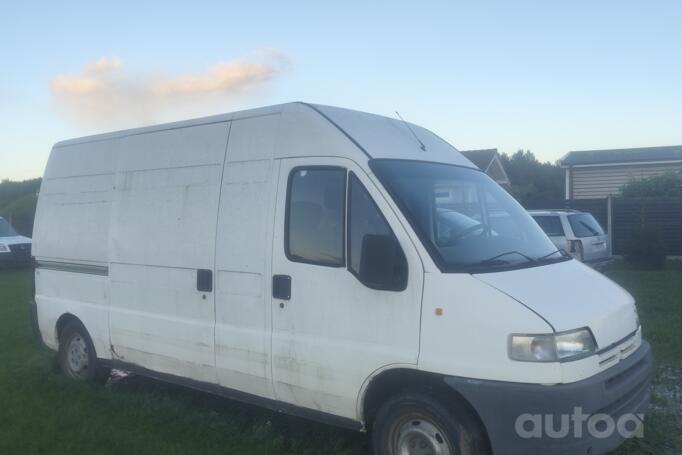 Peugeot Boxer 1 generation