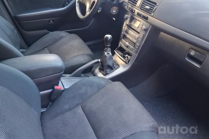 Toyota Avensis 2 generation [restyling] wagon