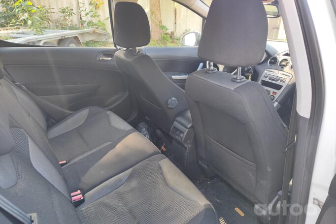 Peugeot 308 T7 [restyling] Hatchback