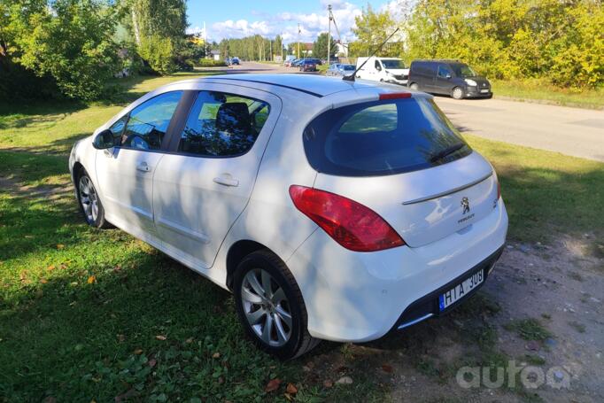 Peugeot 308 T7 [restyling] Hatchback