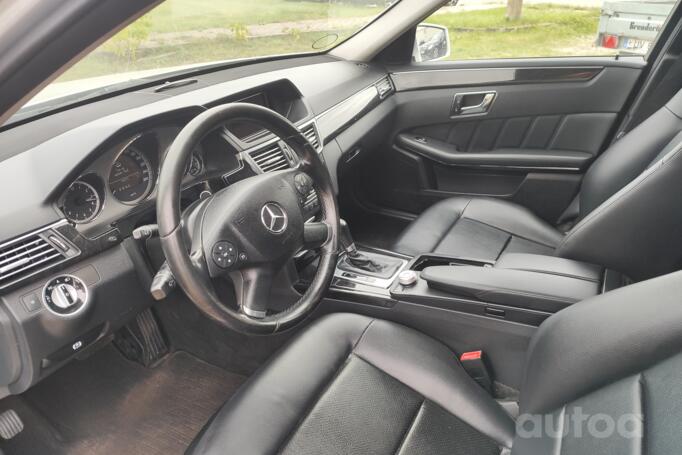 Mercedes-Benz E-Class W212/S212/C207/A207 wagon 5-doors