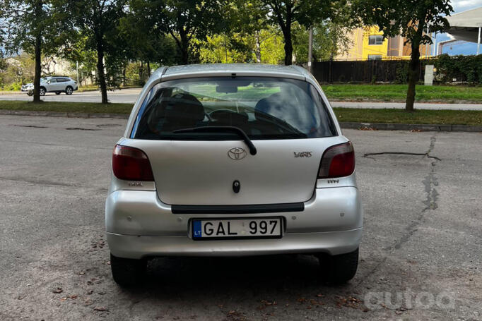 Toyota Yaris 1 generation