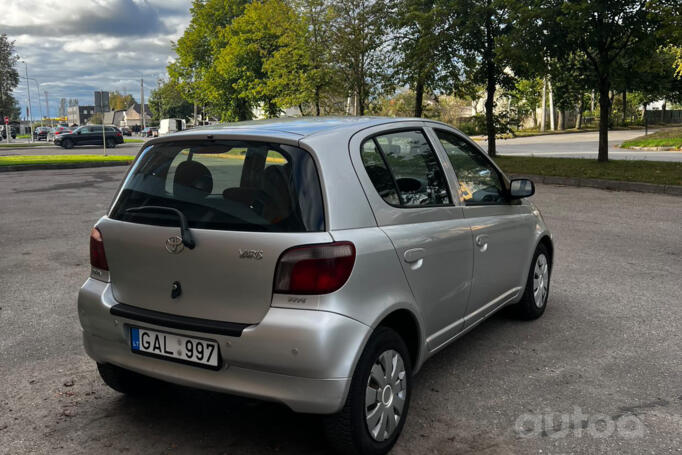 Toyota Yaris 1 generation