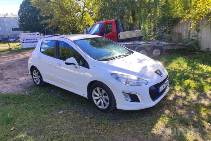 Peugeot 308 T7 [restyling] Hatchback