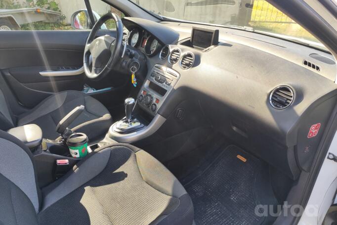 Peugeot 308 T7 [restyling] Hatchback