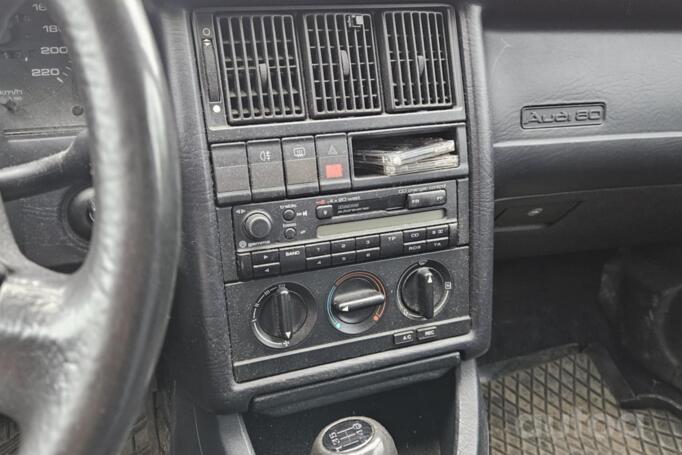 Audi 80 5 generation (B4)