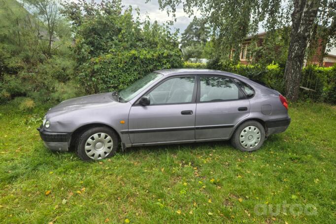 Toyota Corolla E110 [restyling] Sedan 4-doors