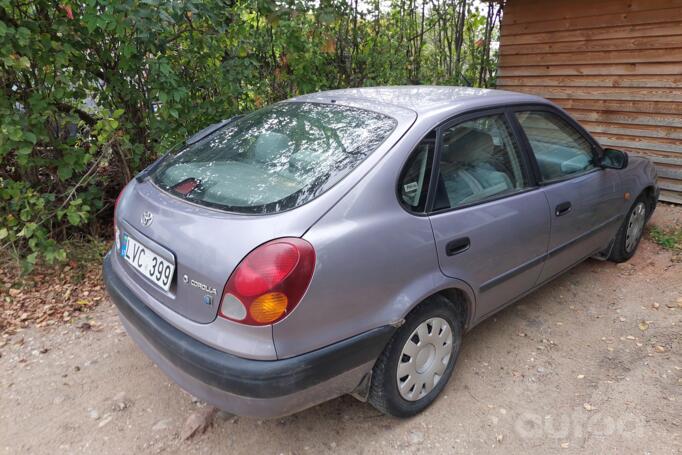 Toyota Corolla E110 [restyling] Sedan 4-doors