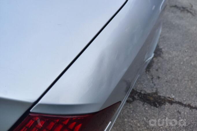 Mercedes-Benz E-Class W211 Sedan