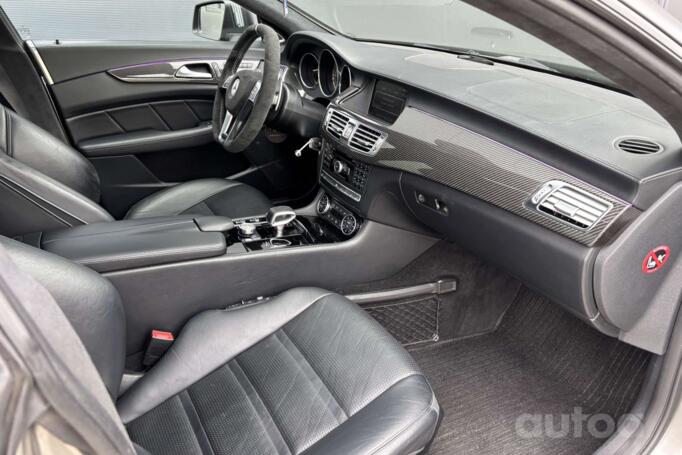 Mercedes-Benz CLS-klasse AMG C218, X218 Sedan