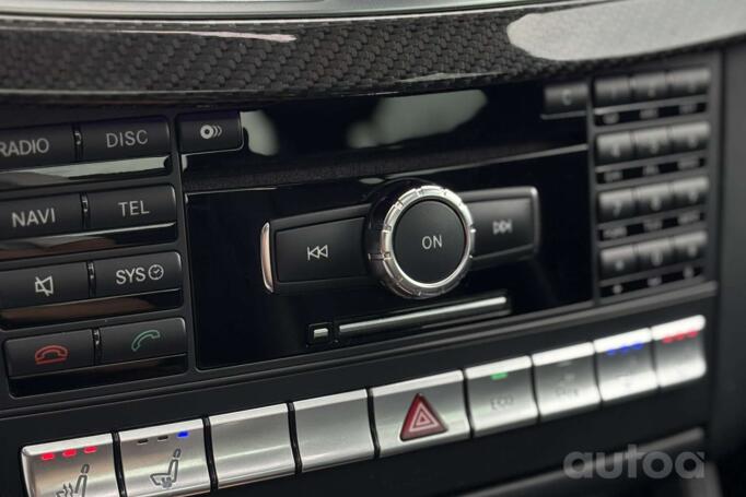 Mercedes-Benz CLS-klasse AMG C218, X218 Sedan