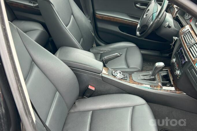 BMW 3 Series E90/E91/E92/E93 Sedan