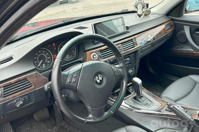 BMW 3 Series E90/E91/E92/E93 Sedan