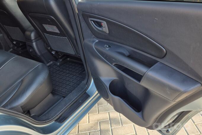 Hyundai Tucson 1 generation Crossover