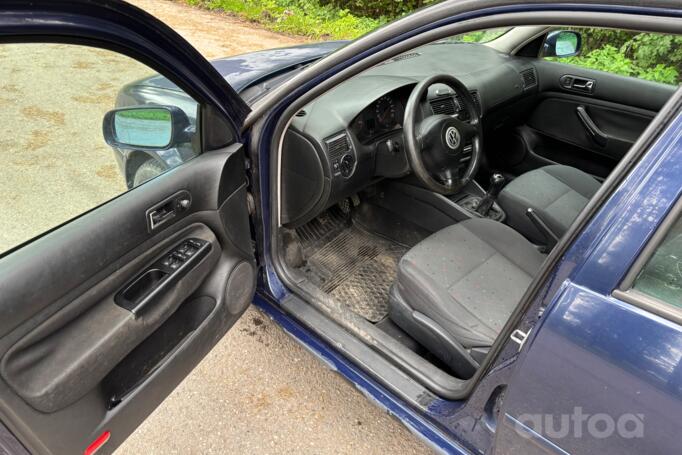 Volkswagen Golf 4 generation Hatchback 5-doors
