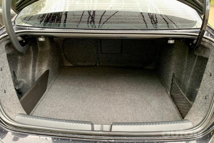 Volkswagen Jetta 6 generation Sedan