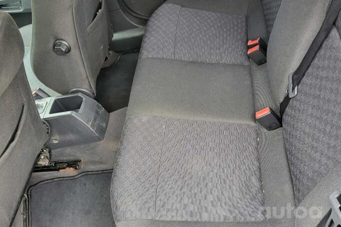Opel Astra H Hatchback