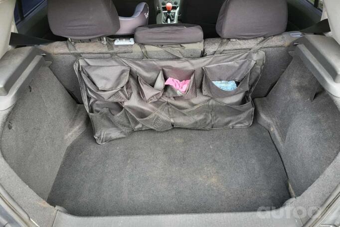 Opel Astra H Hatchback
