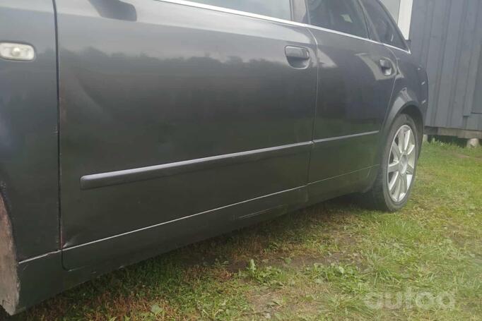 Audi A4 B6 Avant wagon 5-doors