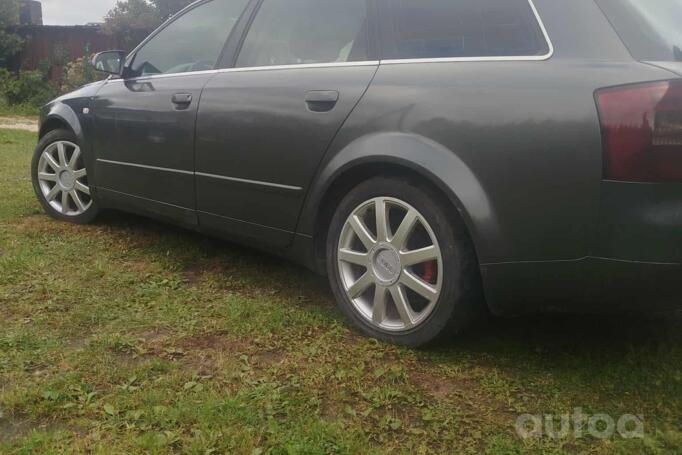 Audi A4 B6 Avant wagon 5-doors
