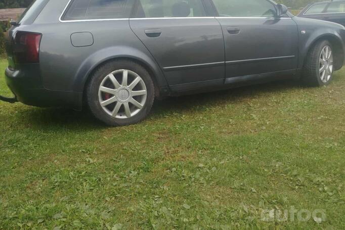 Audi A4 B6 Avant wagon 5-doors